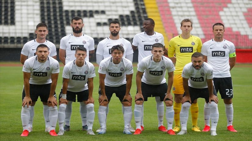 Partizan na pripremama: Vodili 2:0 protiv Lučanaca, pa remizirali