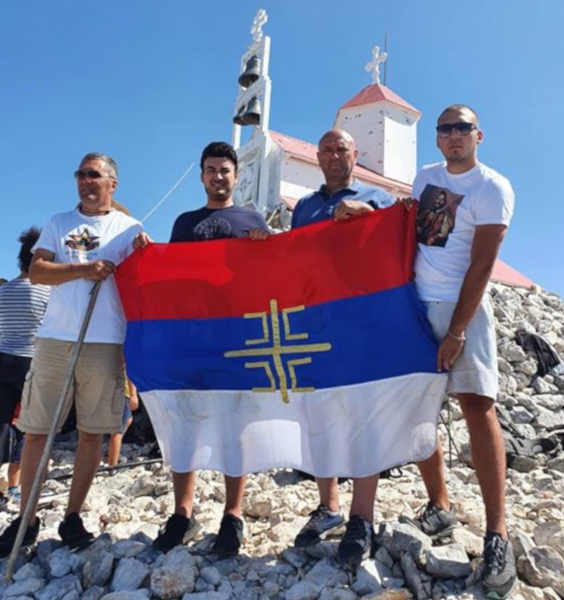 Carević sa saradnicima na vrhu Rumije