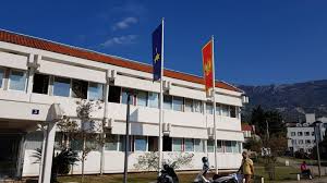Budva se naplatila od Đukanovića tokom policijske blokade