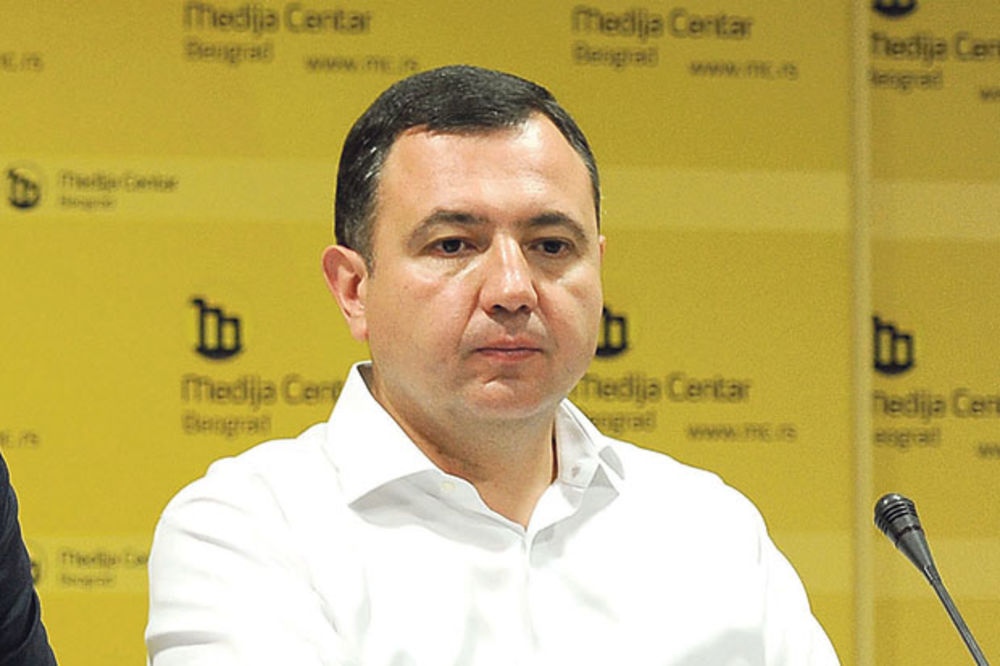 Anđelković: Milo Đukanović je postmoderni Ante Pavelić!