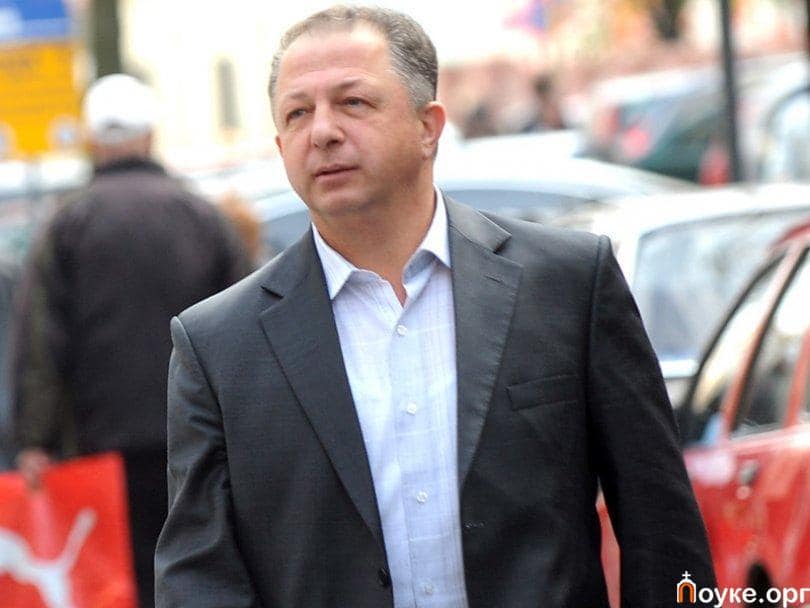 Šijaković poručio Markoviću: Svetim Savom se bave oksfordski profesori, a tebi je najbolje da se držiš pendreka!