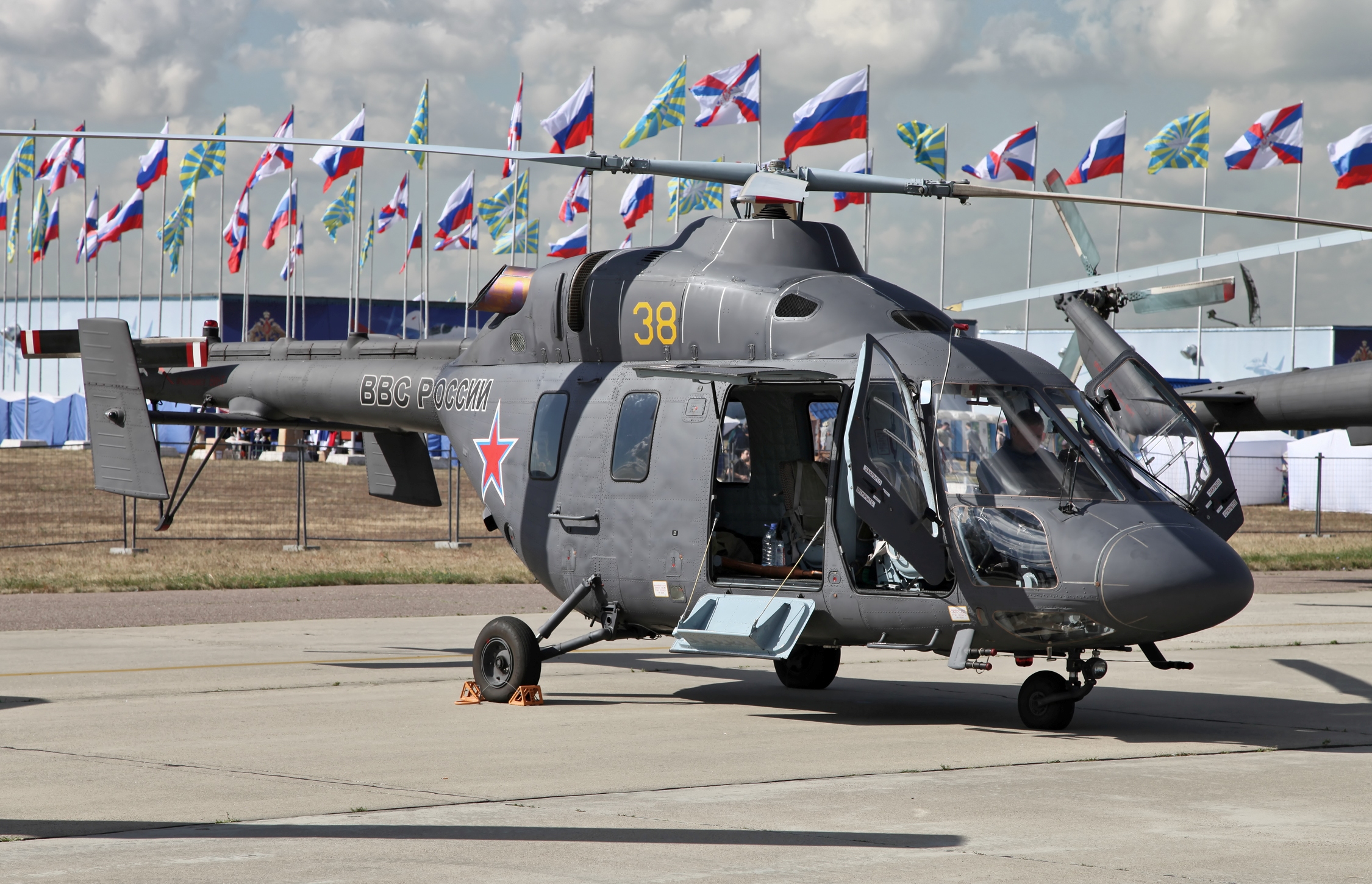 Rusi na korak do potpuno električnih aviona i helikoptera