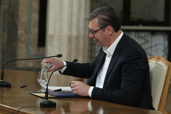 Vučić: Namjera da se blokira auto-put je čist terorizam, iza toga stoji opozicioni političar