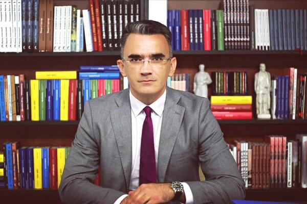 Leposavić: Spaić je svoje ekspertske stavove svela tek na ideološko-političko agitovanje