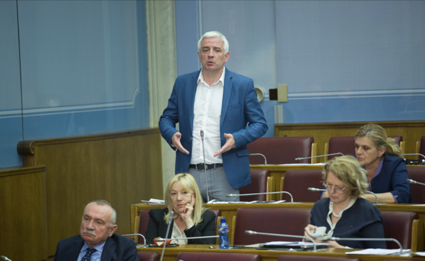 Vučurović: Životom bih branio Crnu Goru da je neko napadne, slava herojima sa Košara i Paštrika!