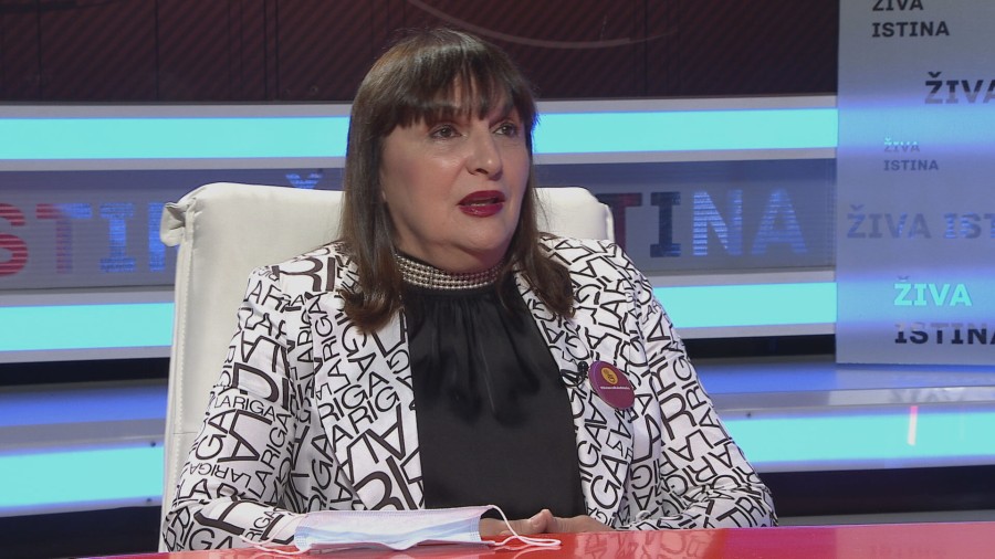 Šefica Operativnog štaba NKT-a krši mjere: Iako je zaštitna maska obavezna, Vesna Miranović ignorisala propise!
