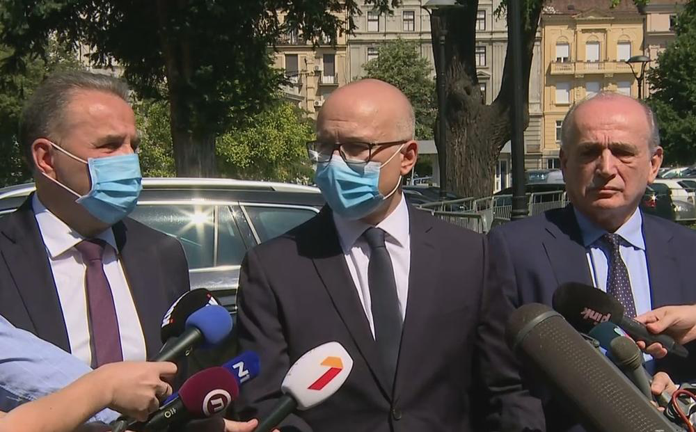 Vučević nakon sastanka kod Vučića: Tražili smo mandat, nije bilo riječi o personalnim rješenjima