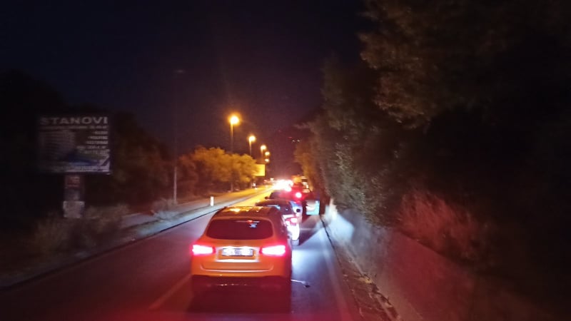 Udes na putu Kotor-Budva, dvije osobe teže povrijeđene