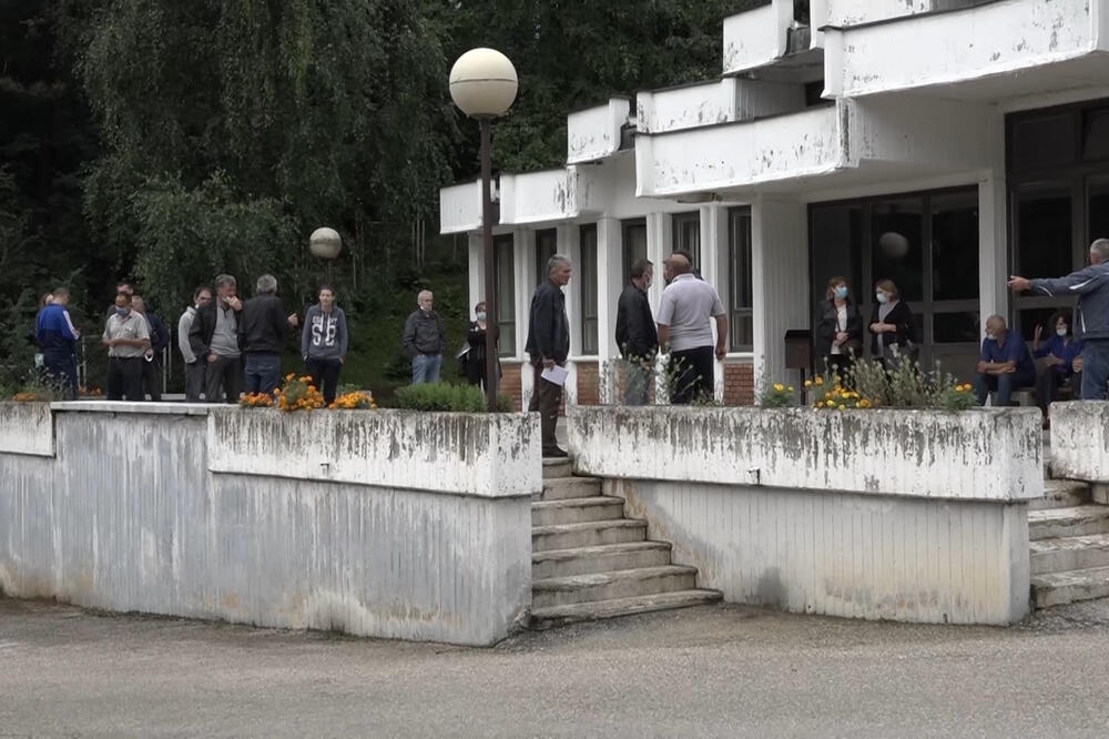 Pljevlja: Štrajk komunalaca nastavljen, dogovora nema