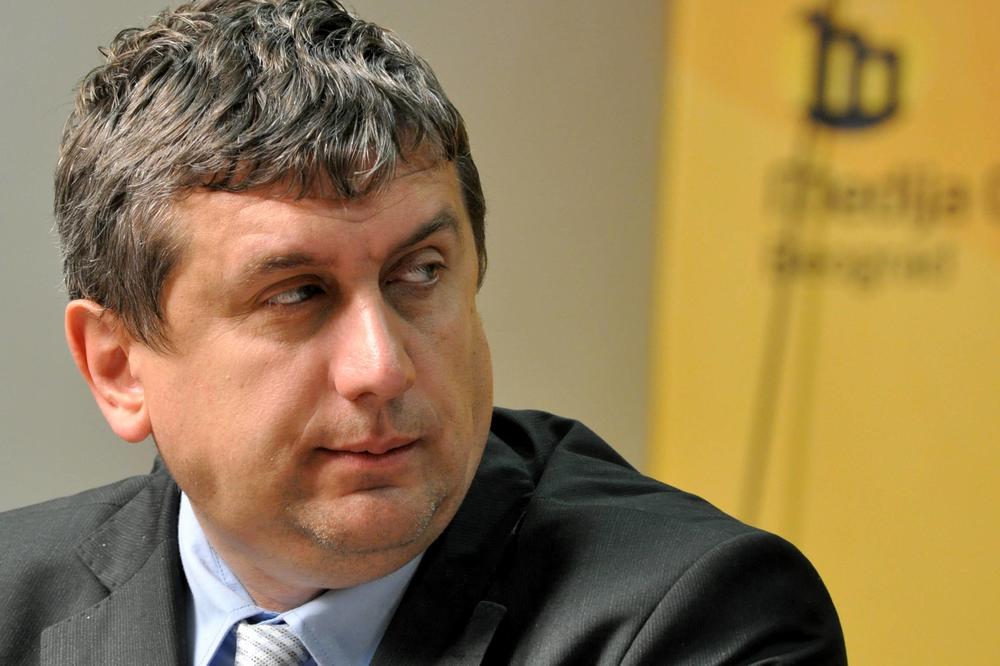 “Iako SNS može samostalno da vodi državu, u Vladu ulaze i Dačić i Šapić“