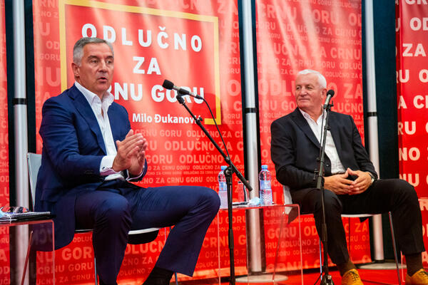 Posjetio Herceg Novi: Ko o čemu, Đukanović o nezavisnosti države!