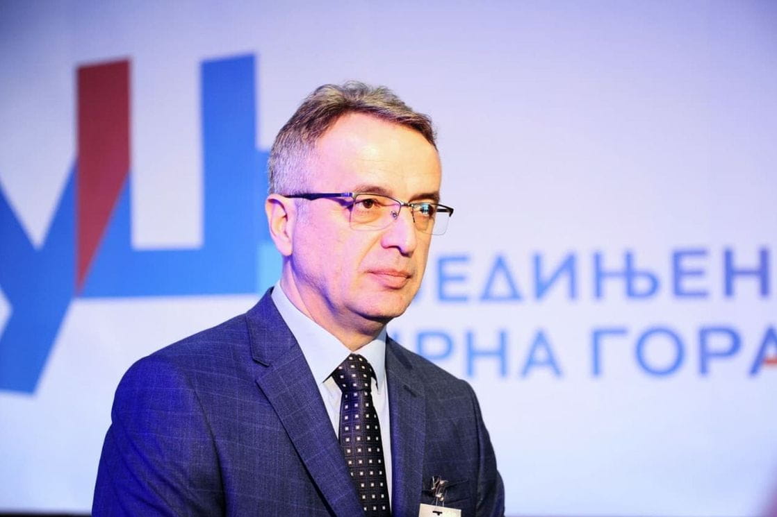 Danilović: Đukanović kukavički mijenja teze i javno ropće kako je neka „Velika Srbija“ zinula da proguta njega i njegovu privatnu Crnu Goru!