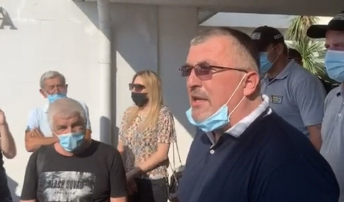 Predsjednik OO PzP Budva: Džakoviću, speri ljagu sa porodice, vrati mandat!