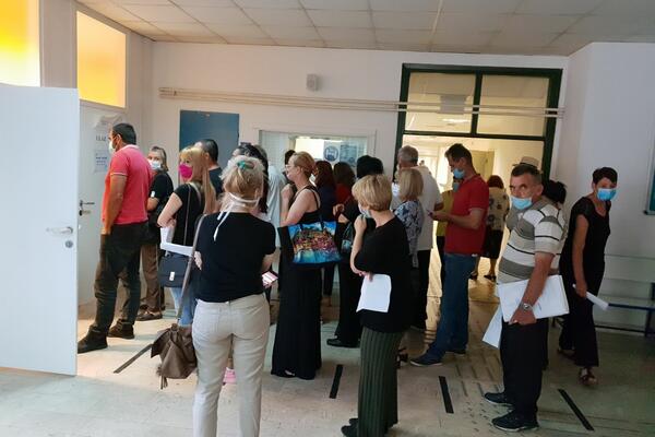 Kršenje mjera NKT-a u nikšićkom Domu zdravlja