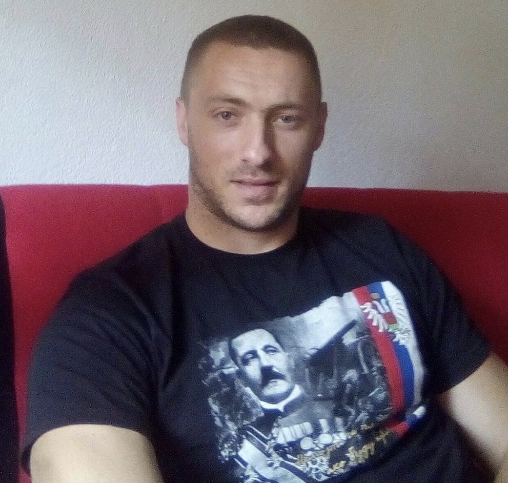 “Naša je obaveza, ponosna krvi naših predaka, da sačuvamo mir i pošaljemo u prošlost one koji nas zavađaju“
