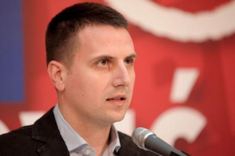 Vešović i DPS vrijeđaju Mitropolita: Crkva koja se miješa u izbore je parapolitička organizacija