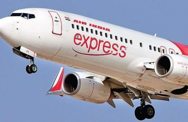 Indija: Avion sa 191 putnikom skliznuo sa piste i prepolovio se