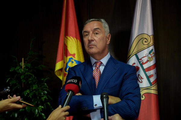 Đukanović: Amfilohije na tragu Joanikija Lipovca koji je ostao zapisan kao najpoznatiji saradnik okupatora