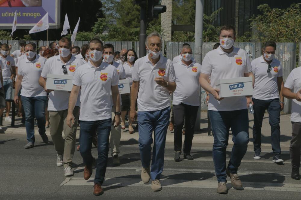 “Mir je naša nacija“: Tražimo hitno oslobađanje admina FB stranice
