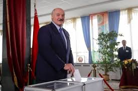 Lukašenko: Novi izbori, ali nakon promene Ustava