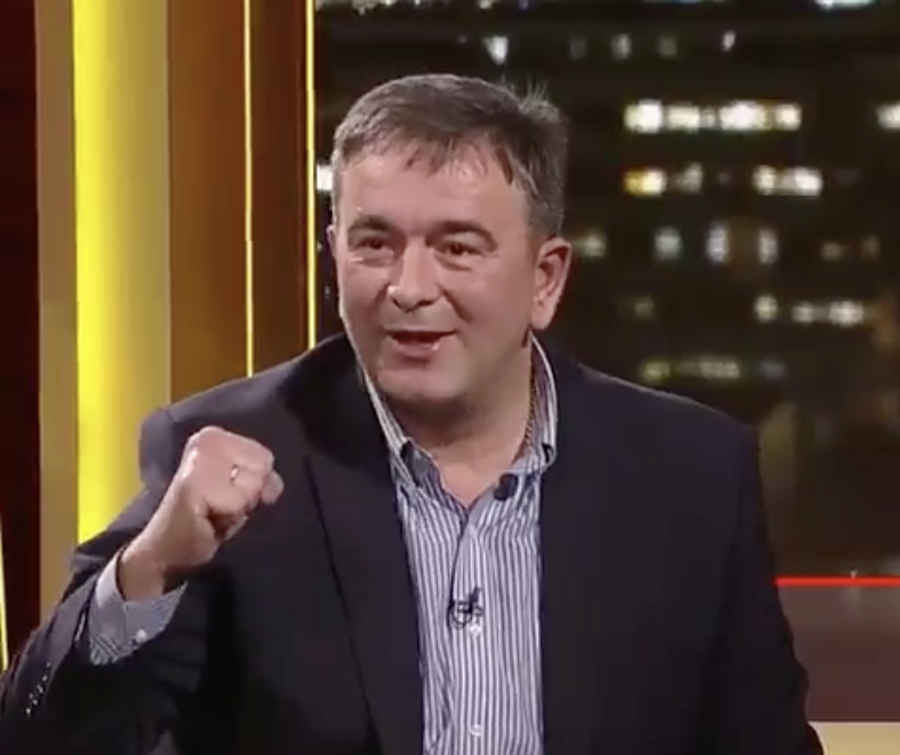 Medojević poručio Markoviću: Odgovaraćeš za šverc, što ne kažeš narodu čiji su lokali po gradu!