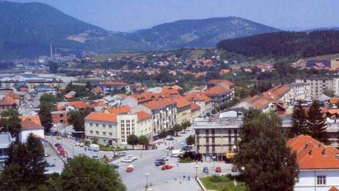 Nadležni ćute 40 dana: Još ne hapse one koji su ispisivali grafite mržnje u Beranama