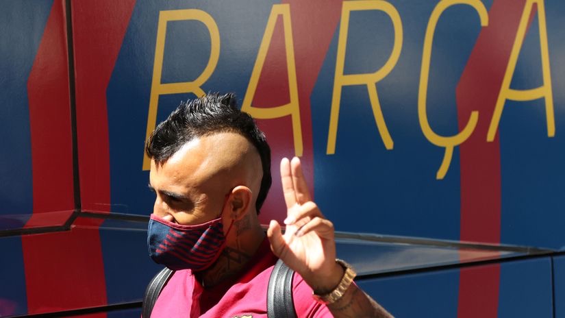 Konačno: Inter i Barsa se dogovorili, Vidal ide za pola miliona evra!