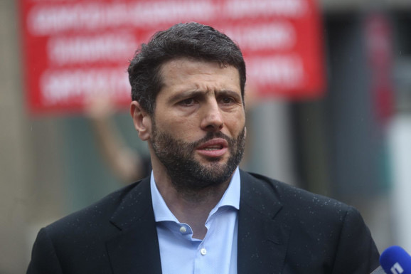 Šapić: Vladu formiramo u vanrednim okolnostima, nacionalni interesi biće važniji od partijiskih