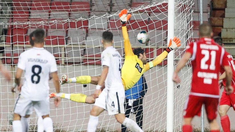 Partizan poražen na Čairu, Zvezda može da slavi titulu!