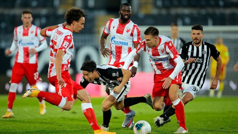 Derbi grešaka: Partizan se rano povukao, Zvezda se spasila iz penala