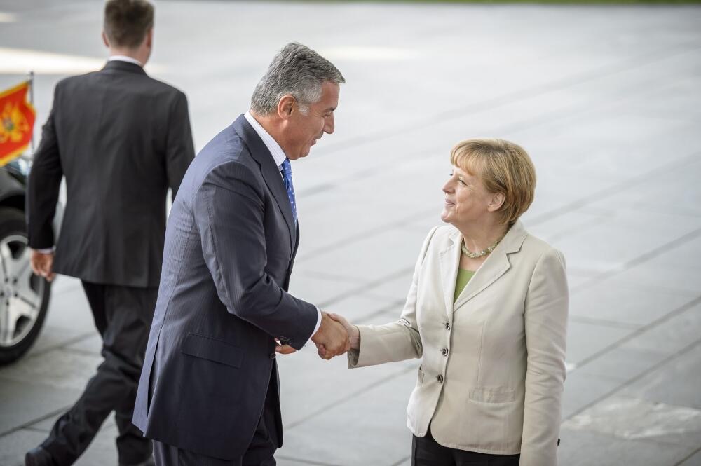 Đukanović sledeće nedelje u Njemačkoj: Merkel nema vremena za Mila!