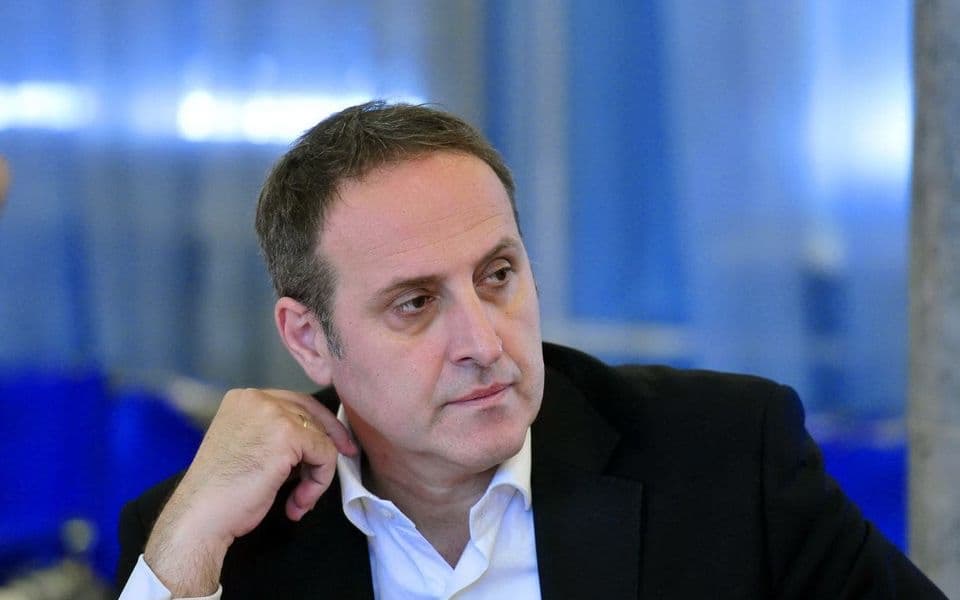 “Genijalni” Popović: Krivokapić čeka da se Amfilohije oporavi da da završnu riječ
