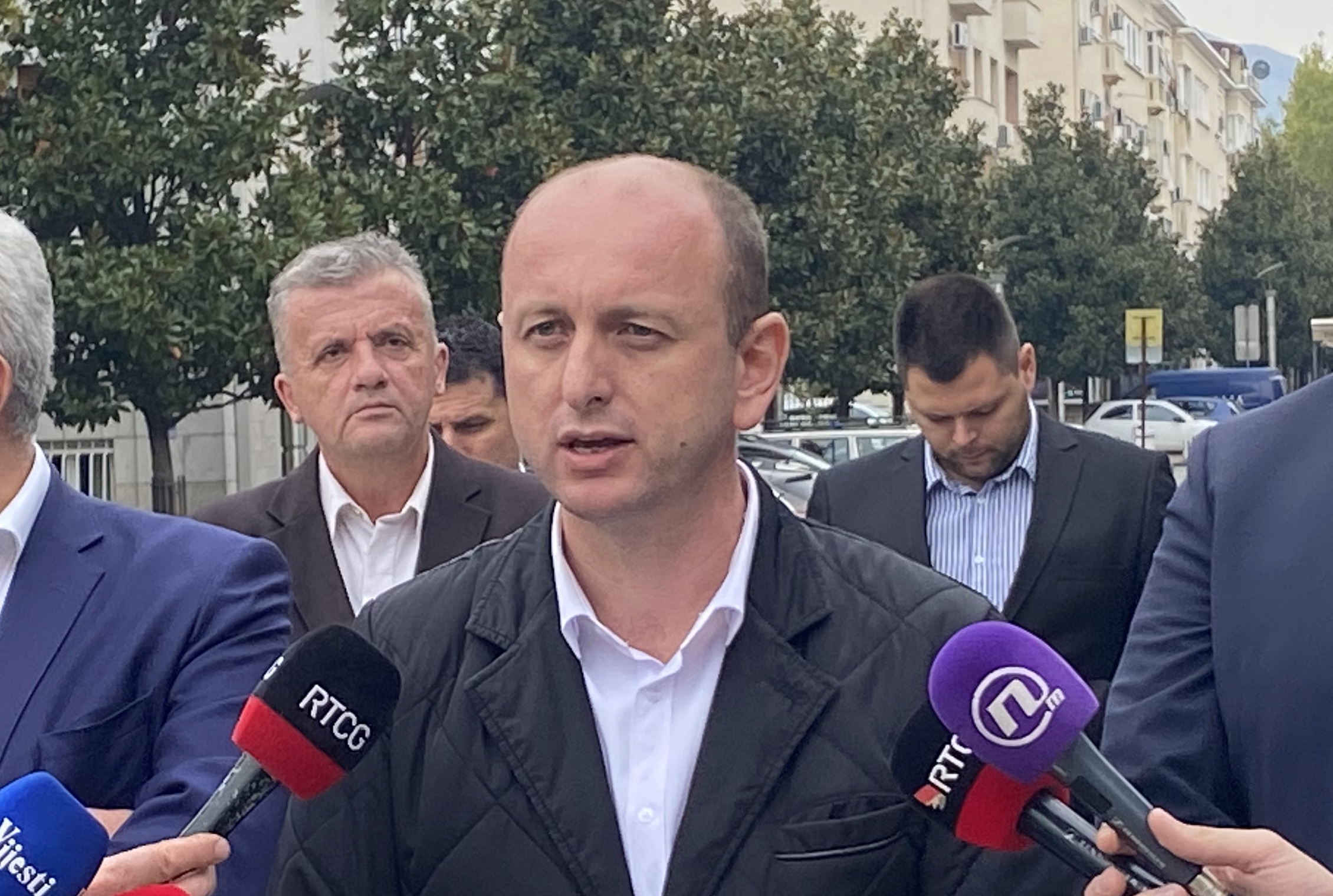 Milan Knežević: Brutalne laži Vijesti i Prve familije, nit sam se vidio niti čuo sa mandatarom, sve u tekstu je neistina!