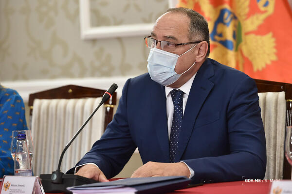Simović: Rizična okupljanja ostavila posljedice