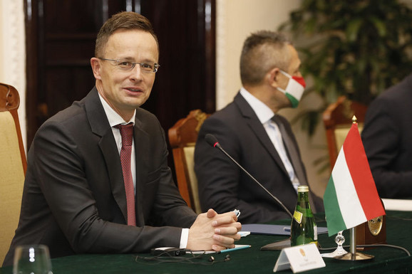 Mađarski ministar spoljnih poslova: Nije fer da KiM bude preduslov za integracije Srbije