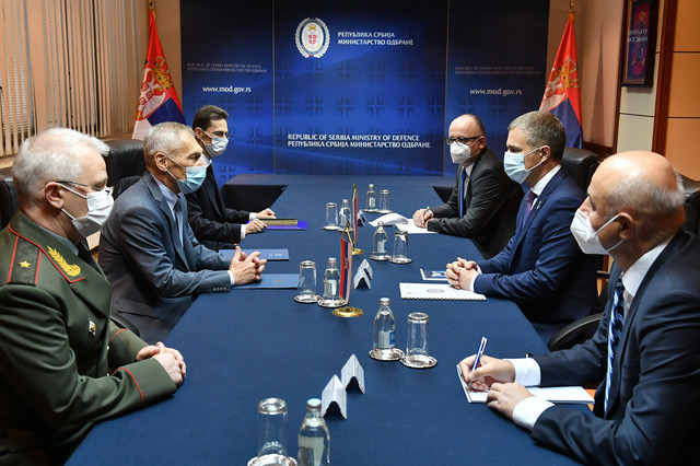 Stefanović se ambasadorom Bocan-Harčenkom: Rusija će nastaviti podrškom Srbiji po pitanju Kosova