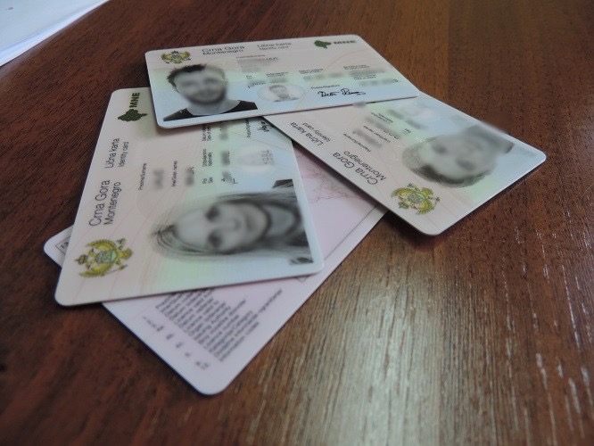Od danas se nova lična karta može koristiti i kao zdravstvena knjižica