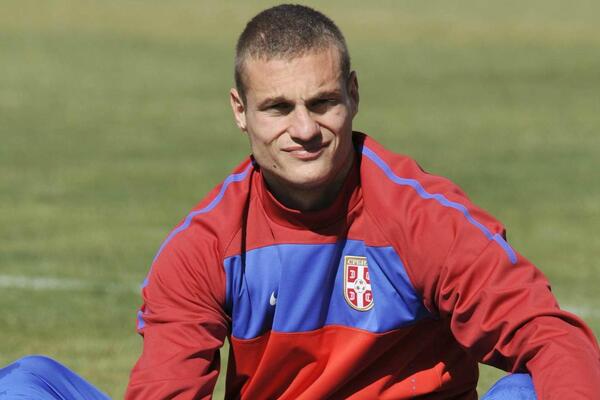 Nemanja Vidić žestoko po FSS: Sram vas bilo