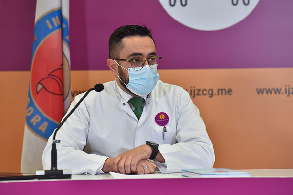 Begić: Plašim se da će u Podgorici doći i do zabrane izlaska nakon 22 sata