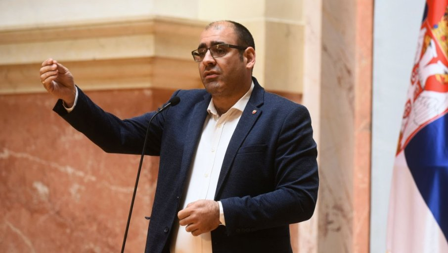 Đukanović: Ukoliko ne stanemo u zaštitu SPC uskoro ćemo morati da “branimo svetinje”