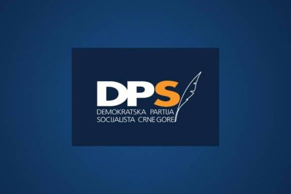 DPS zasmijava javnost: Optužuju mandatara da širi koronu!