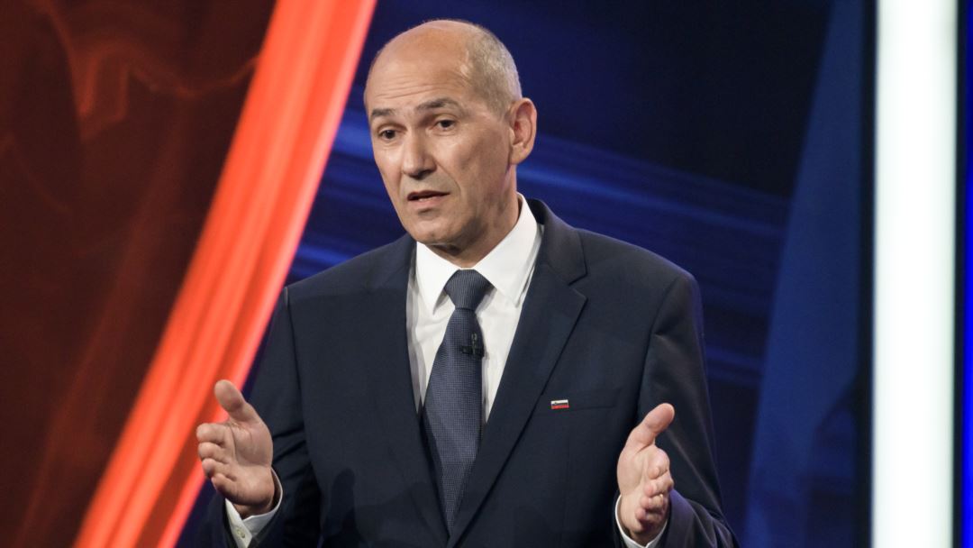 Premijer Slovenije prvi čestitao Trampu pobjedu na izborima