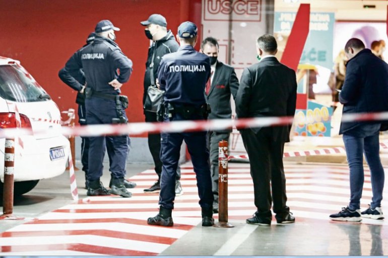 U telefonu svjedoka-saradnika, bivšeg člana Kavačkog klana pronađene slike i snimci oružja, droge, velike svote novca!