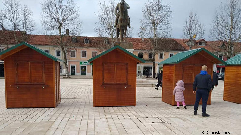 Ministarstvo zdravlja pozvalo Simovića da otkaže organizaciju novogodišnjeg bazara i klizališta
