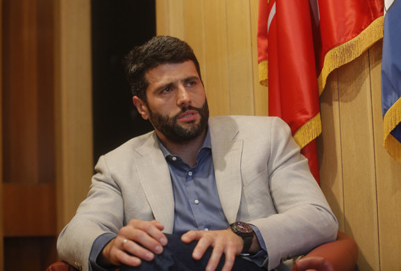 Šapić: Politika je nešto ozbiljnije od političarenja i politikanstva