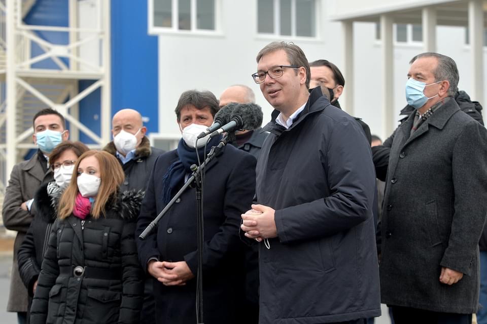Vučić: Srbija neće biti džak za udaranje niti će da puzi