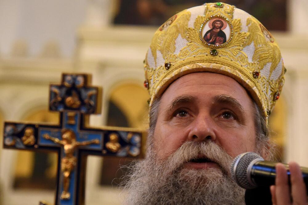 Mitropolija: Da su okolnosti drugačije tražili bismo da se potpuno ukine sramni Zakon o slobodi vjeroispovijesti!