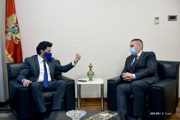 Abazović: Dogovoreno da Veljović neće više biti direktor Uprave policije