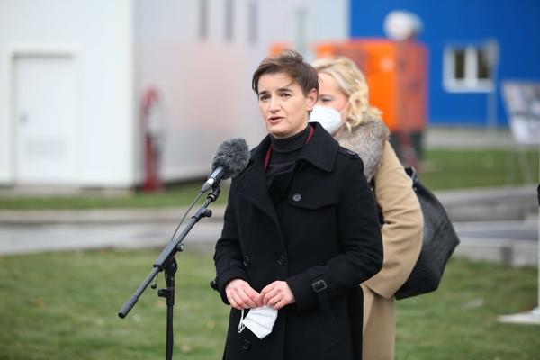 Brnabić: Vakcina u Srbiju stiže do kraja mjeseca