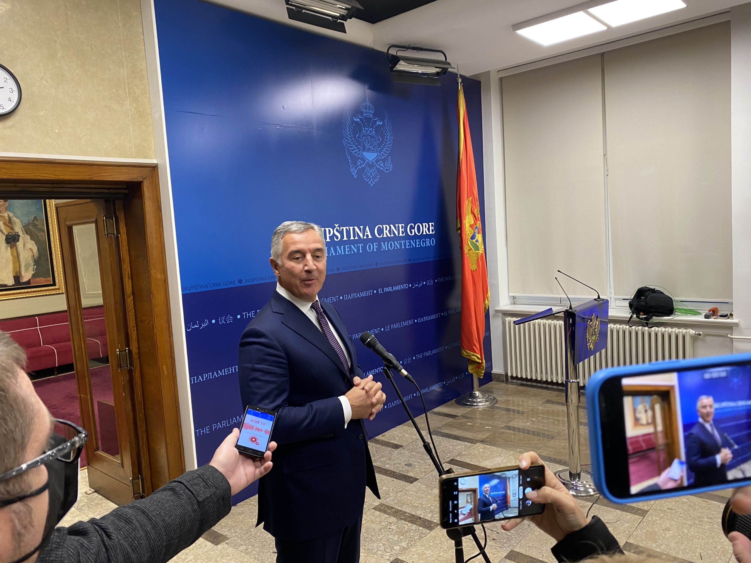 Đukanović podržao protjerivanje ambasadora Srbije!